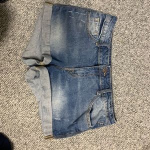 BDG mid rise shortie